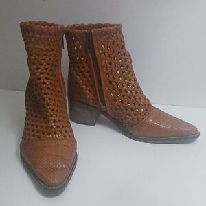 FREE PEOPLE In The Loop Leather Booties Size 36 / 6 Boho Open Weave